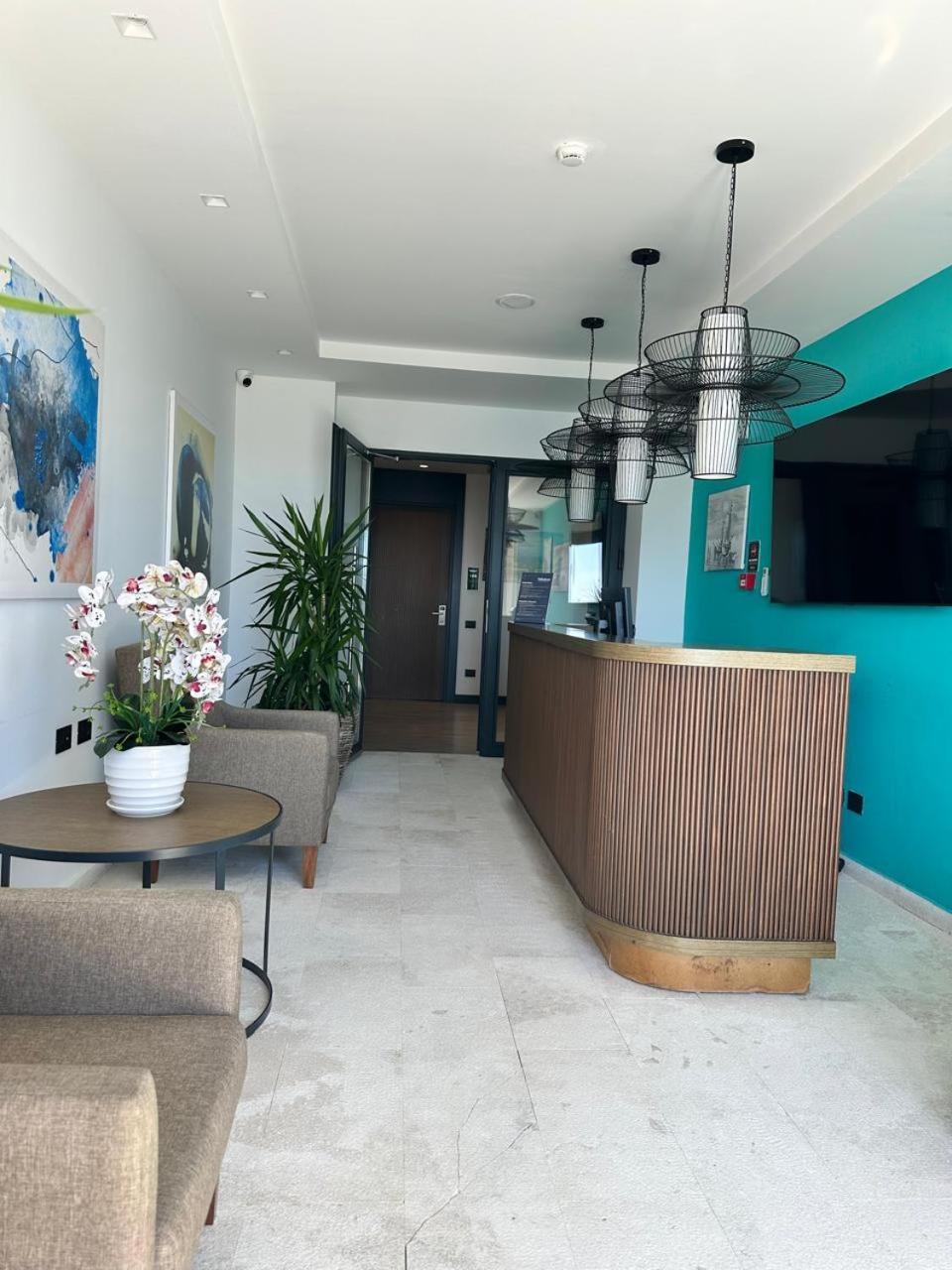 Palladium Beach Hotel- Private Beach Included Dhërmi Dış mekan fotoğraf
